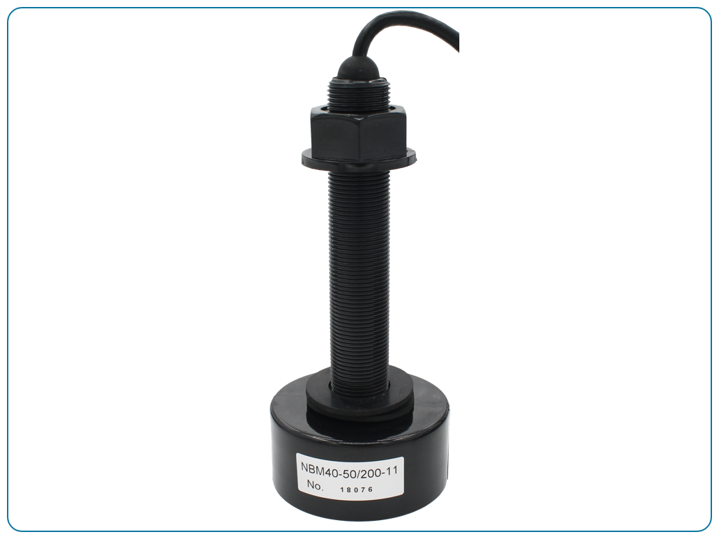 NBM40-50/200T - Thru-Hull Dual Frequency Plastic Transducer met ingebouwde temperatuursensor